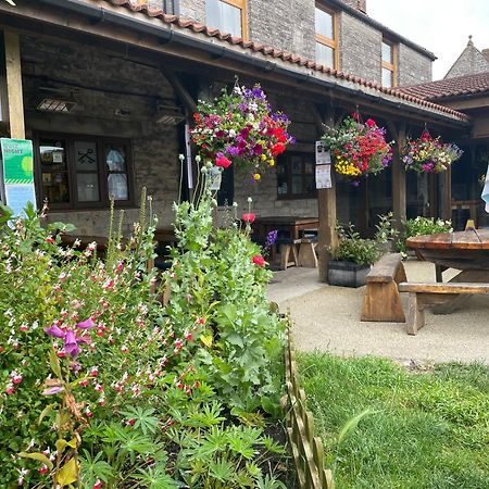 Cross Keys Inn Lydford-on-Fosse 외부 사진