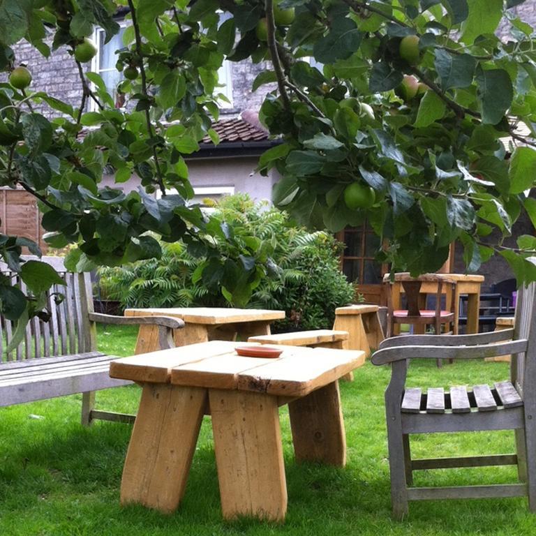 Cross Keys Inn Lydford-on-Fosse 외부 사진