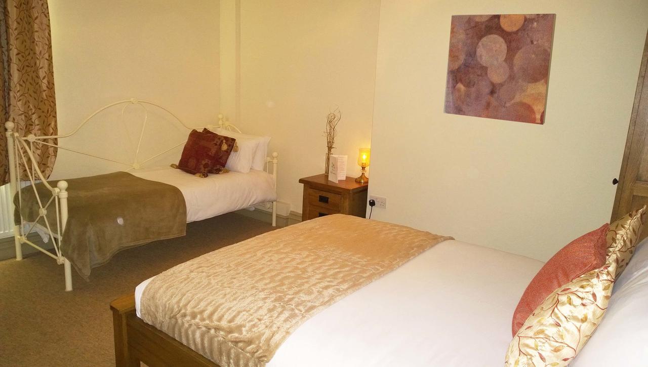 Cross Keys Inn Lydford-on-Fosse 외부 사진