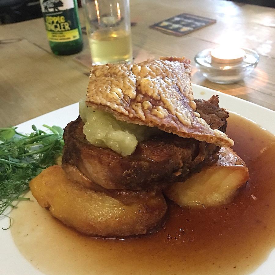 Cross Keys Inn Lydford-on-Fosse 외부 사진